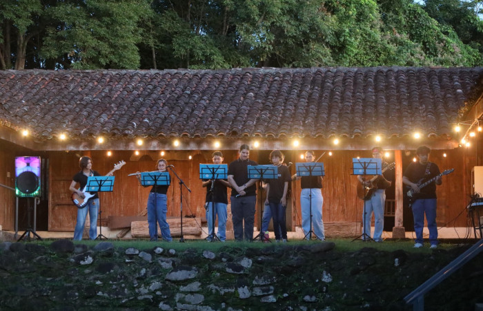 Travesía Estelar en tierra de héroes  Parque Nacional Santa Rosa  5 diciembre 2025  Foto: Melissa Espinoza