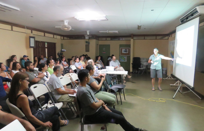 Charla de Bromelias