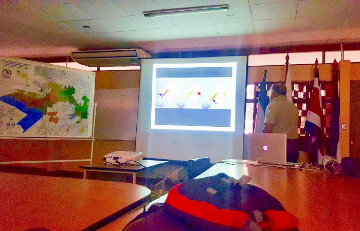 Roger Blanco con Introducción general al ACG, Organización, Principios y Folosía, Sector Santa Rosa, 26 de enero 2018, Fotografía: Alejandro Masís